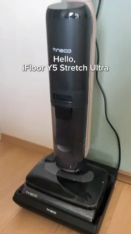 What caught me off guard was how nice their cleaning solution smelled 😂 the iFloor Y5 Stretch Ultra comes with 180 degrees lay flat design, flash dry self clean system and anti tangle technology. If you’re looking for a wet and dry vacuum, check out this new launch!  Type BVZ-NDB-FAW into the Shopee search bar to get it.  @Shopee Singapore @Shopee SG Affiliate Programme @tinecosingapore 