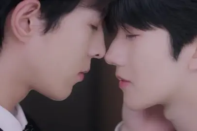 Please marry him! 💍  #CBL #chinesebl #desiretheseries 