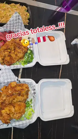 #broaster #alitas #ceviche #mariscos #calamar #viral #parati #peru 😋🐟🍰🇵🇪🍗