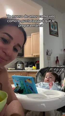 Haci es como es en Cuba 🇨🇺 y si no es haci que me digan ahí en los comentarios ☺️ #comidadebebe #bebetiktok #viral #cubanosporelmundo #mamayhijos😍🥰❤️ 