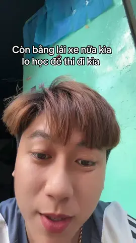 Không có bằng lái xe ai cho chạy xe lên sg được trời!