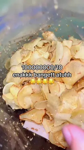 mau lagiii pokonyaaa#keripiksingkong #kriwil #ketumbar #kriuk #gurih #bikinngiler #viraltiktok #jajanantiktok #asmr #review #fyppppppppppppppppppppppp #reviewjujur 