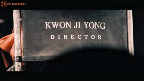 (神曲) (Divina Commedia) - G-DRAGON  #DivinaCommedia #kpop #kpopfyp  #GDRAGON #bigbang #yg #MAMA #fyp #fypシ #MaknaLagu   #KpopPoetry   #TikTokNarasi   #CinematicTikTok   #LaguPuitis   #TikTokKorea   #FYPIndonesia    