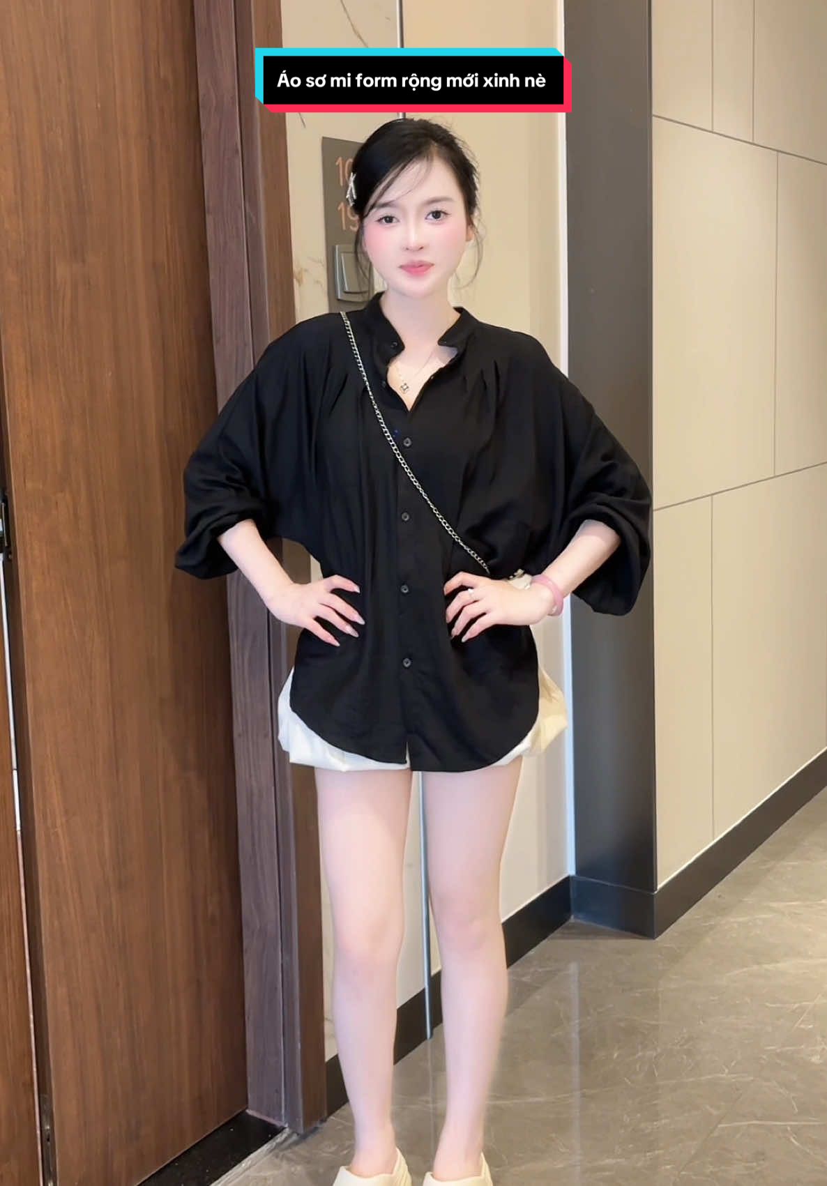 Đẹp nha mấy bồ  #aoxinh #aosomi #aokieuhottrend #hottrend #macdepmoingay #dodepmoingay #thichmacdep #Fashion #aothietke #review #viral #fyp #tiktok #xuhuongtiktok #giohang #set #thoitrangnu #xuhuong #dethuong #koc #tiemtaphoaHatTieu   