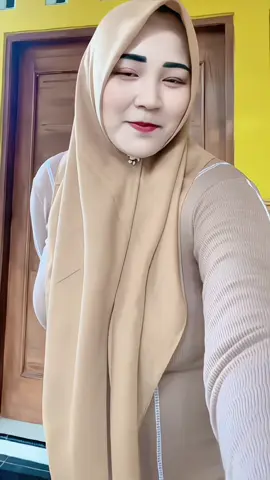 Pas dibadan tapi dipakai nyaman 😍#fyp #ootdhijab #dres #fypシ゚viral #ootdhijabstyle 