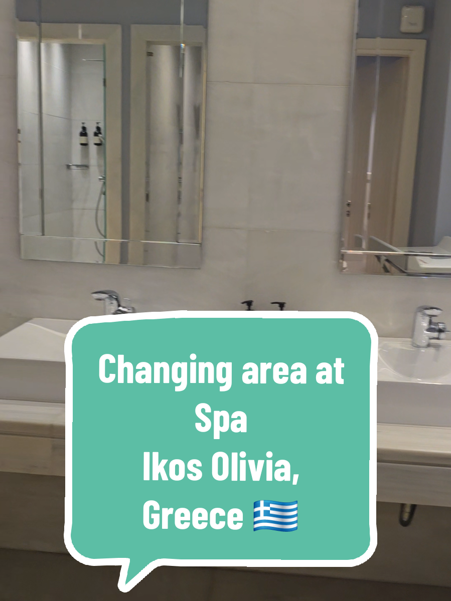 The only thing I dread about having a later flight home, is not having your room to shower and change in.  Check out the facilities available at @IkosResorts  Olivia. These are the changing rooms at the spa. Fluffy towels, private showers with toiletries and even a hairdryer. #ikosresorts #ikosolivia #luxurytravel #luxurytravel 
