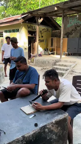 Enu bikin susah🤣#fyp #nttpride🏝🔥 #kupangtiktok #fypage #@andy MONE @Okren Musik 🎹✅ @dhedytaus26 