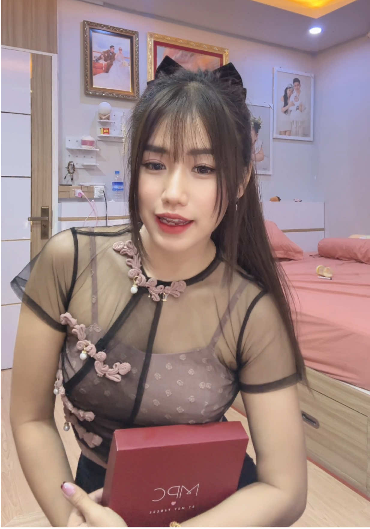 MPC lipstick လေးတွေဆိုင်မှာရောက်တော့မယ်❤️ #fyp #foryou #foryoupage #tiktokmyanmar #yunn #mandalay 