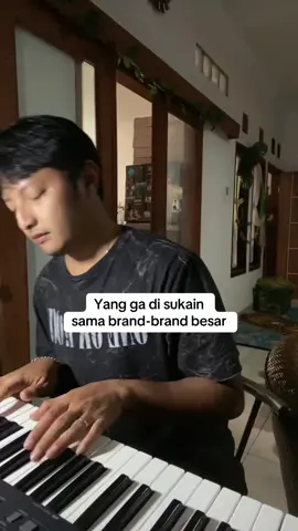Banyak brand brand baru bermunculan dengan kelebihan dan kekurangan masing-masing tapi yang jd perhatian itu harga pianonya yang affordable dengan kualitas diatas rata-rata, terutama Benston Music. Pianonya itu beneran bagus, affordable dengan kualitas diatas rata-rata.  @benstonmusic  #benstonmusic #benston #piano #keyboard #pianoelectric #affordable #dibawah1juta #fyp #foryoupage #viral 