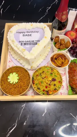 #foodtrayinabuja #abujafoodvendor #foodboxinabuja #foodgifts #tiktokfood #cakesinabuja #giftsforher #giftsforhim #foodgiftsinabuja #tiktokfoodies #viral_video 