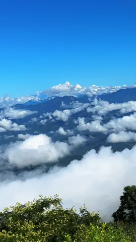Lets Explore Nuwakot together 📷 “ beautiful langtang 🏔️morning view seen from ranipauwa ☁️ . . . . . #langtang #ranipauwa #morningview #ranipauwa_kakani_nuwakot #kakanimunicipality  #explore #explorenuwakot #exploremore #explorepage #visit #travel #visitnuwakot  @Bisha gongba  @जीवन यात्रा  lets connect with us 📷 We Explore 🌏 // We promote 🙌🏽