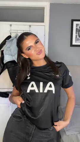 as you can tell i’m loving the new kit #spurs 