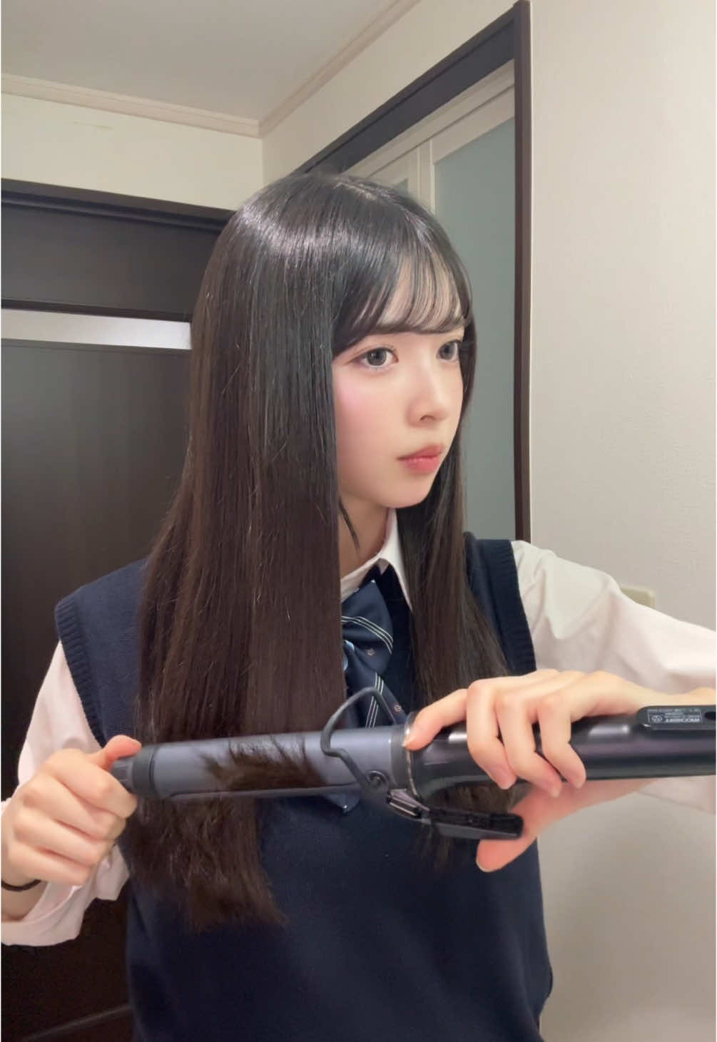 ウェーブ巻きコテで挑戦した.+*:ﾟ+.⋆𝜗𝜚#09 #fyp #ヘアセット #おとはの準備かめら 