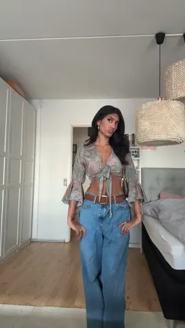 Can’t believe I listened to this song when I was like 16 on SoundCloud 