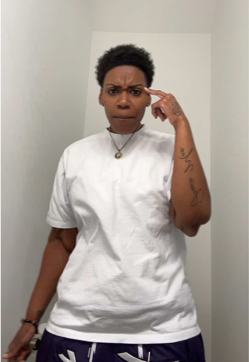 Huh ? #fyp #studsoftiktok #trending #bathroom 