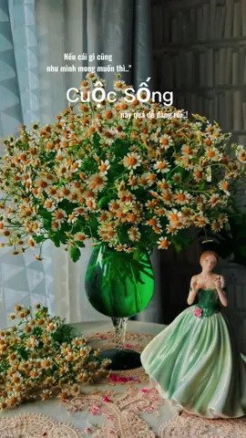 Thỉnh thoảng, bạn sẽ không biết được giá trị của 1 khoảnh khắc cho đến khi nó trở thành kí ức ...
