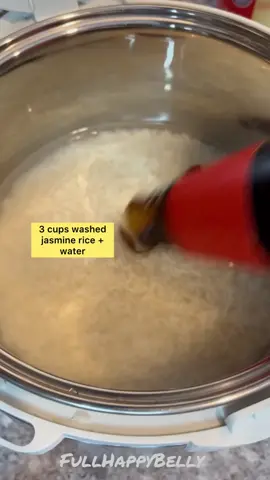 Easiest rice cooker  meal for the family #ricecooker #ricecookerrecipe #ricecookermeal #easymeals #lunch #dinner #chinesefood #chinesefoodlover #ChineseCuisine  #Vlog #fullhappybelly #food #FoodLover #Foodie #foodblogger #yummyfood #tastyfood #comfortfood #homemadefood #homecooking #homecooked #cooking #cookingvideos #cookingtime #cookingreels #cookingathome #EasyRecipe #recipes #Recipe 