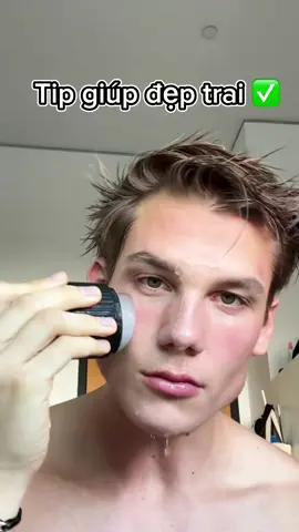 Tip làm đẹp cho anh em con trai ! #huytino #lanmatbangda #khuondalanmat #skincarechonam #lamdepchonam #lamdepchonamgioi #lamdepdamat 