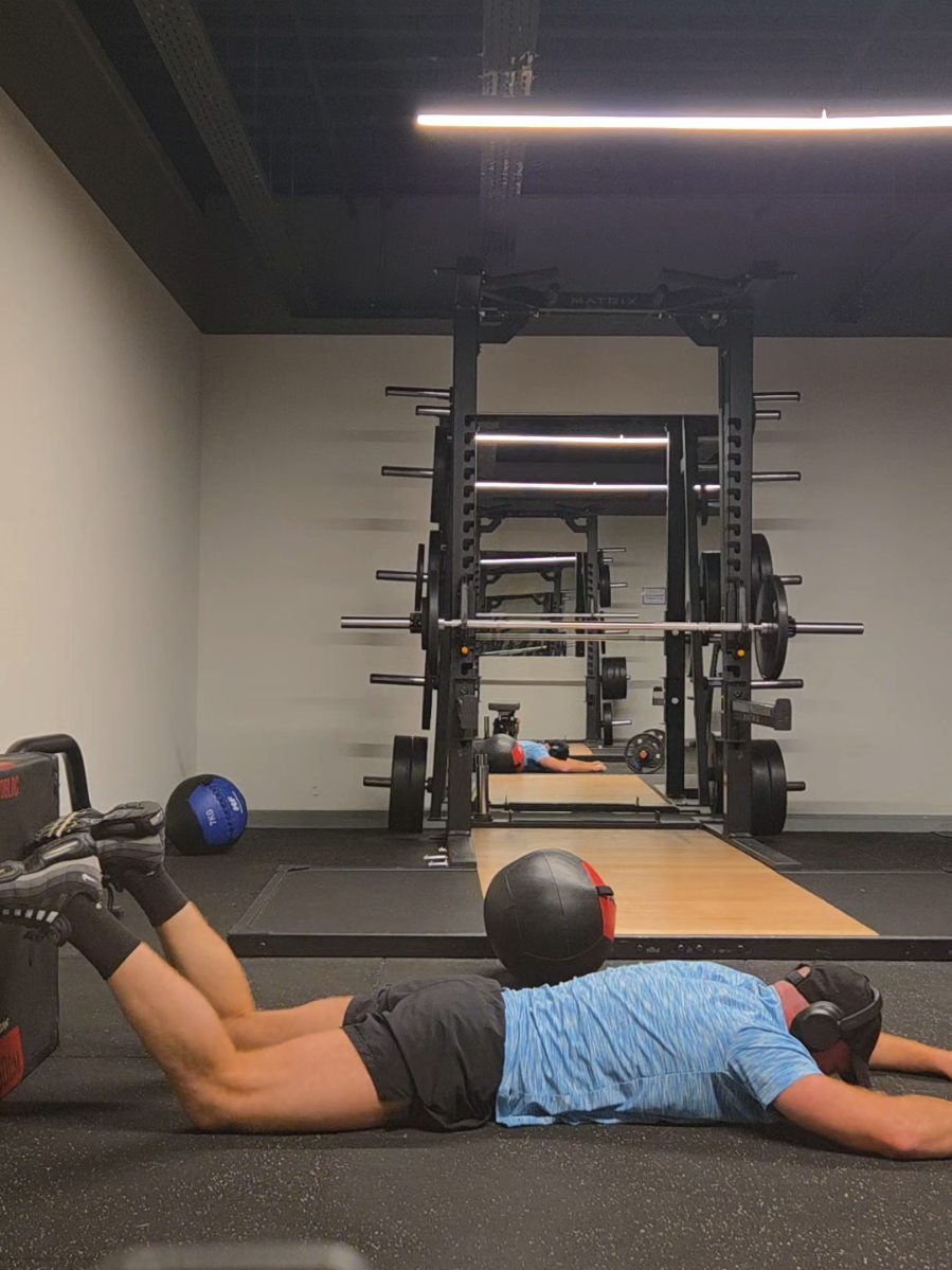 Tried turning an ab rolls into a reverse one 🤣🙄 #fail #core #gym #GymTok #gymrat #training #train #workoutmotivation #Fitness #fitnessmotivation #healthyliving #abs #muscle #strength #strengthtraining #omg #for #foru #foruyou #fyp #motivation #dangerous 