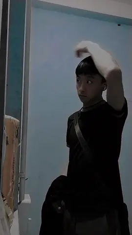 Người nhảy việc  3 công ty không hết năm 😂😂😂