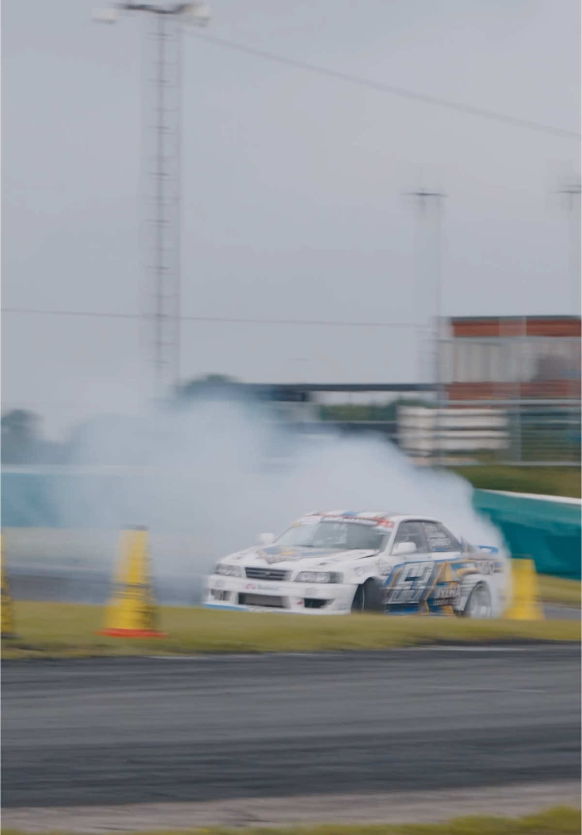 @chaserdriftteam went full send 💥 #DriftMasters #DriftMasters2025 #Drifting #Budmat #RedBull #ValinoTiresEurope #4F #budmatsteel #ValinoTiresInternational 