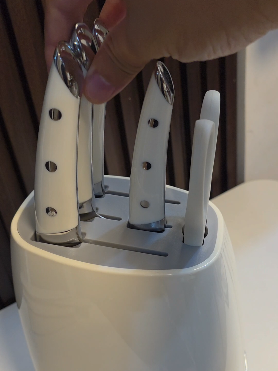 ay shala.. #kitchen #kitchenknife #redchef #cooking #giftideas #cookware  Disclaimer: This knife set is intended for cooking purposes only. Use with care and strictly for food preparation ONLY