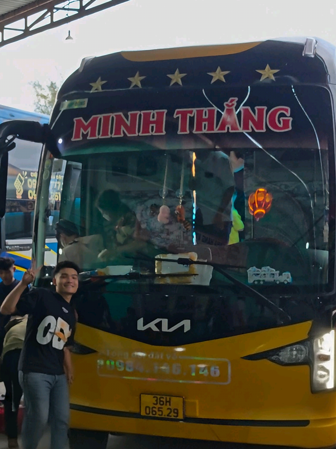 Chiều m6 cùng các idol 36 #nhahangvituyen17 #xekhachvietnam 