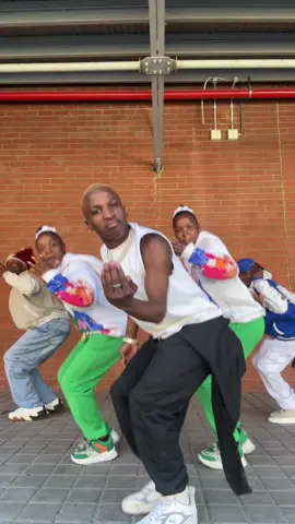 DC @TDO ⭐️ @dj_tshegu  #goldenvuitton #dance #fyp #basela #viralvideos #amapiano  @❤🔥dope kid🔥 M.Keey❤🔥 @leondurdancer @@embotwins_👭 