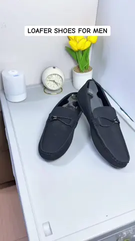 Oh kita mo yan? Ang gandaa diba! Bumili kana. #loafershoesformen #loafers 