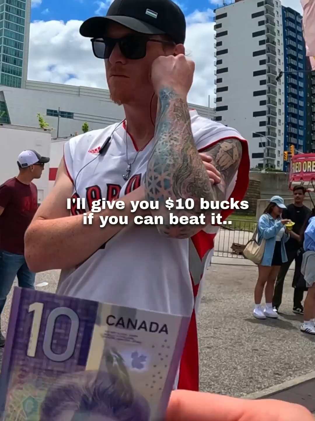 He tried to beat THIS carnival game 🥺❤️