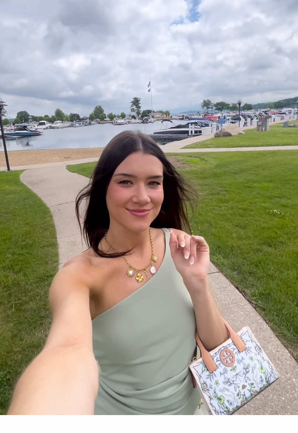 The roberto cavalli dress 🫢 #lakegeneva #socialmediamanager 