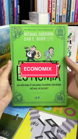 Economix – Hiểu Kinh Tế Dễ Như Truyện Tranh! Bạn từng sợ kinh tế vì toàn biểu đồ, thuật ngữ rối rắm? Vậy thì “Economix: Các nền kinh tế vận hành (và không vận hành) thế nào và tại sao?” là cuốn sách dành riêng cho bạn! Bằng lối kể chuyện sinh động như truyện tranh, cuốn sách giải thích: 	•	Tại sao bong bóng tài chính vỡ? 	•	Vì sao lạm phát, thất nghiệp cứ lặp đi lặp lại? 	•	Chính phủ, doanh nghiệp và người dân đang tác động lẫn nhau như thế nào? Dễ hiểu – Dễ nhớ – Dễ áp dụng, Economix biến những nguyên lý kinh tế phức tạp trở nên cực kỳ trực quan và thú vị. Dù bạn là học sinh, sinh viên hay người đi làm, đọc cuốn này xong bạn sẽ “mở khóa tư duy kinh tế” ngay lập tức!#tiemsachbinhyen #sachhay #BookTok #sach #reading #LearnOnTikTok #economix 