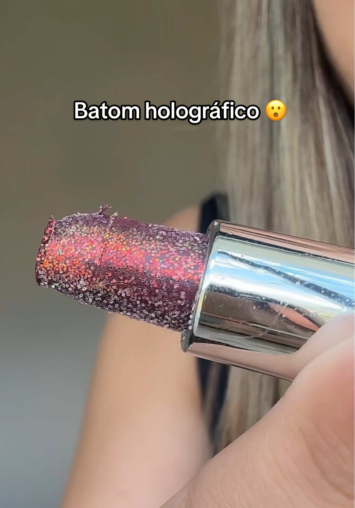 Testando meu batom novo de R$11 kkkkkkkk #testandoprodutos #batombaratinho #batom #testandobatom #batommissbetty #missbety 