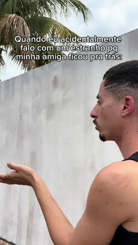 A vontade de entrar em um buraco é grande 🤡
