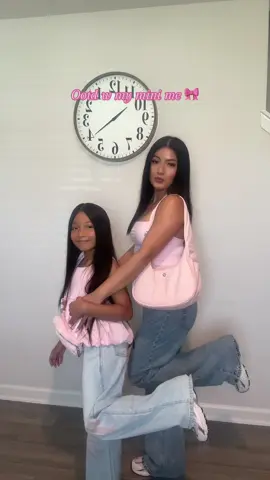 Ootd w my mini me 🎀 #daughter #momanddaughter #minime #fypシ゚viral #viral #viralvideo 