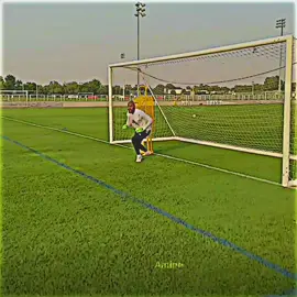 بكل صراحة من هو اكثر لاعب خلا فراغ في منتخب الجزائري 😔💔#اصمم_بالغالي #تيم_أيكونز #foryoupage 