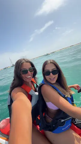 Dupla de milhões 💦💖 #fy #tixa #fypage #fyp #portugal #goviral #jetski #Summer #friends @Catarina Santos 