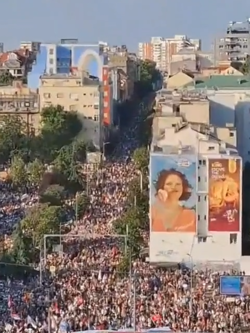 #protesti #blokade #beograd #studenti #caci#vucic #zagreb #sarajevo #podgorica #novisad #zemun #pančevo #smederevo #kruševac #niš #didzna #zatebe 