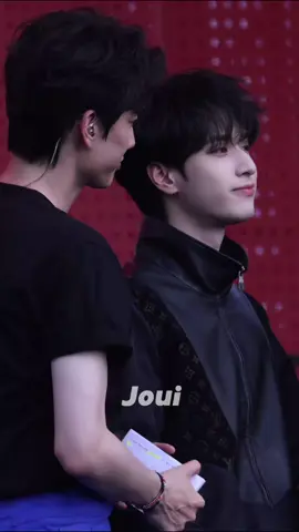 ảnh trắng tới nỗi thấy cả gân xanh ln#nghiemhaotuong #yanhaoxiang #nghiêmhạotường 