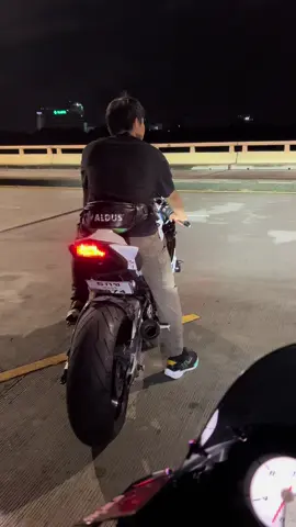 นำทีมโดยซันกบินทร์ #จ่าพกกล้อง #จ่าพกกล้อง #พญาลิง #ซุ้มพญาลิง 