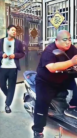 Funny videos don't miss the end#funny #funnyvideo #viral #100k #pleaseunfreezmyaccunt🙏🏻 #creatorsearchinsights 