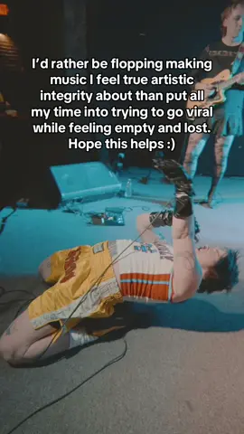 I love being in my flop era actually 😎 #flopera #queermusic #queerpop #artisticintegrity 