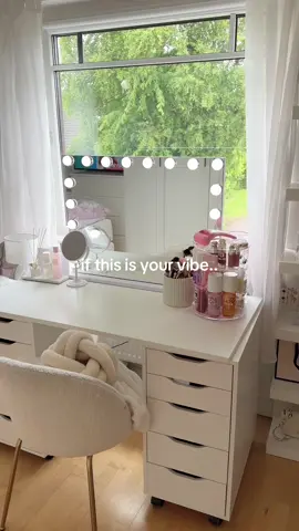 say hi 🌸🎀✨ #vanillagirl #vanillagirlvibes #vanillagirlaesthetic #cleangirl #cleangirlaesthetic #cleangirlvibes #fall #autumn #girltherapy #girlythings #aesthetics #pinterest #teamwork #girlssuppoertgirls #pinterestaesthetic #makeup #wildflower #autumn 
