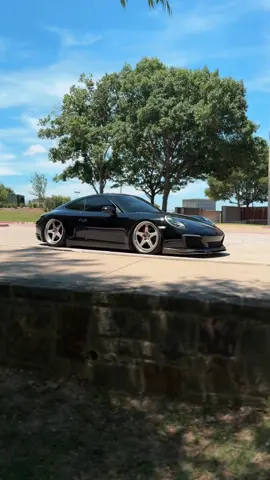 Calm lil vibe nun crazy  911 #991 #porsche #bagged #fyp #porsche911  #stance #foryoupage #carstiktok #car #lowered #viral #aesthetic #explore #carsoftiktok 