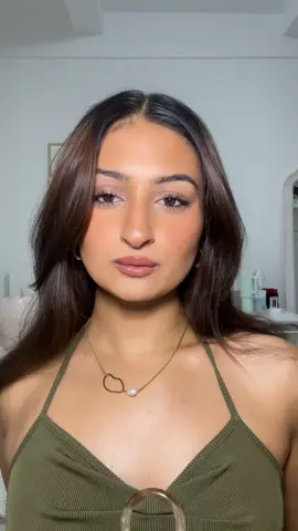 i feel like a different person fr #eyemakeup #eyelinerhack #makeuptransformations #makeuphack 