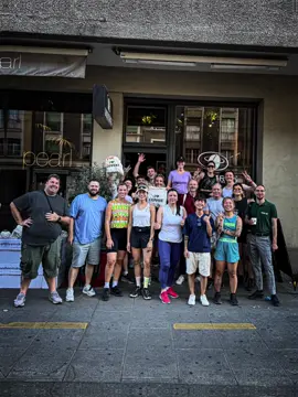 Encore une belle matinée active à Genève ! De 7h à 8h, nous avons eu le plaisir de coacher l’équipe @interamericancoffee_eu, présente en ville pour le World of Coffee Genève. Un petit run de 5 km du côté de la Jonction, encadré par le super coach @running_with_jasper, dans une ambiance détendue et internationale. Merci à tous pour l’énergie, à Universe Coffee pour l’accueil, les délicieux cafés et les croissants, et un grand merci à toute l’équipe pour la confiance accordée à Léman Running pour encadrer ce moment sportif. #lemanrunning #interamericancoffee #worldofcoffee #coffee #geneva #Running