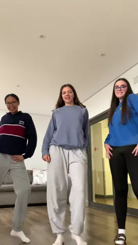 Dc: @julia @agax⭐️ @Lena #trendingdance #tiktokdance #dancechallenge #dance2025 #trendingnow #xybca 