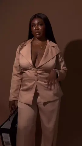 One of the baddest designers in Agbor Delta 😉🔥  #fashiondesigerinagbor #fashiontiktok 