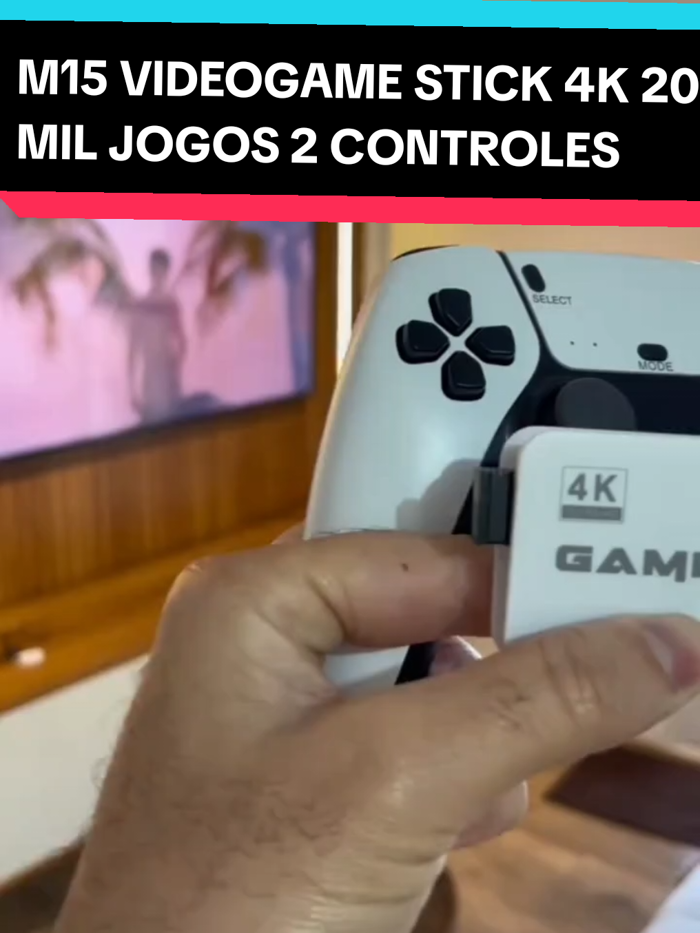 🎮✨ O videogame retrô mais vendido de 2025! Chegou o Stick Game M15 Pro 4K – 64GB, com +20 MIL jogos na memória e 2 controles sem fio! 😍 Conecte via HDMI e jogue onde quiser! 📺🔥 Já são +8 MIL unidades vendidas e entregues pela Shopee! 🚚💨 🛒 O link tá na BIO🧡👆🏼 na aba ELETRÔNICOS  💬 Ou comente 