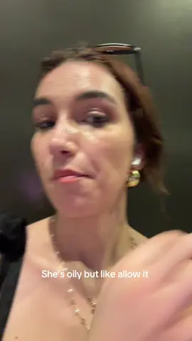 10am - 12am makeup lasting get onnn